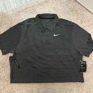 BRAND NEW MEN NIKE DRI-FIT POLO. XL.